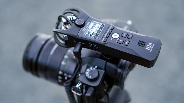 Zoom H1n Digital Handy Recorder Value Pack (Siyah) | doremusic