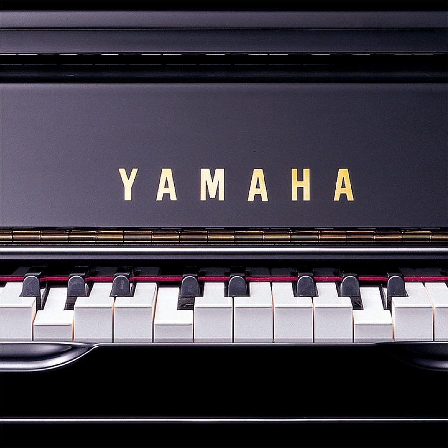 Piano acustico store yamaha